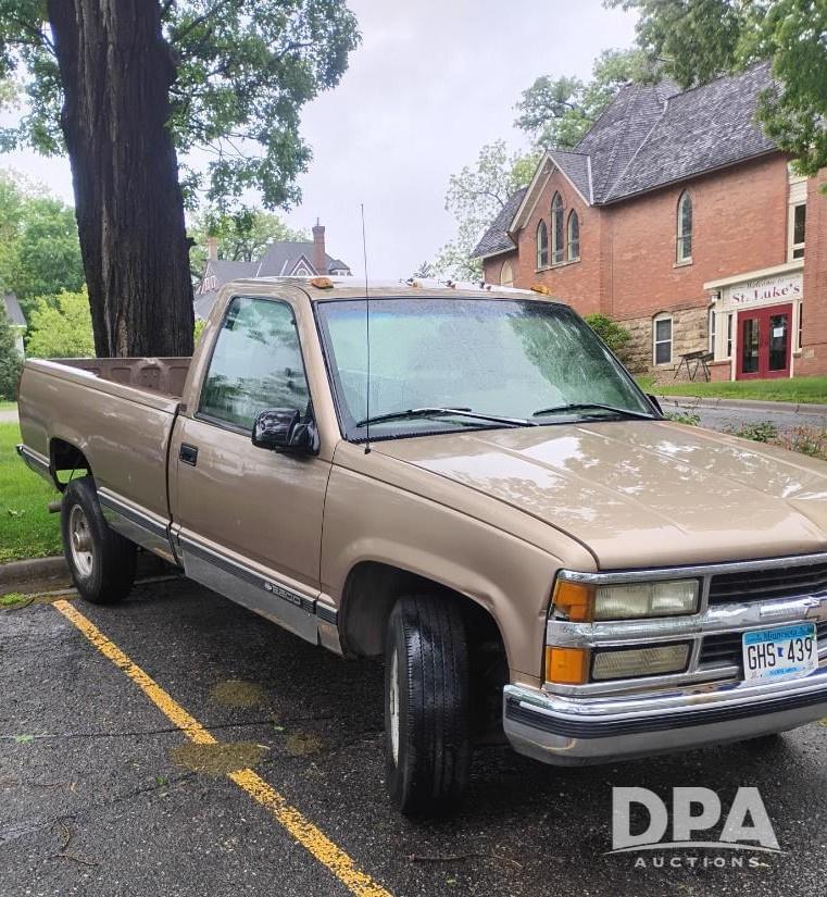 Image of Chevrolet 2500 Primary image