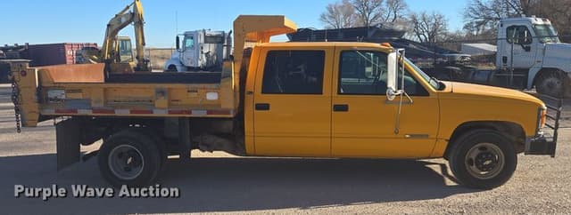 Image of Chevrolet 3500 equipment image 3