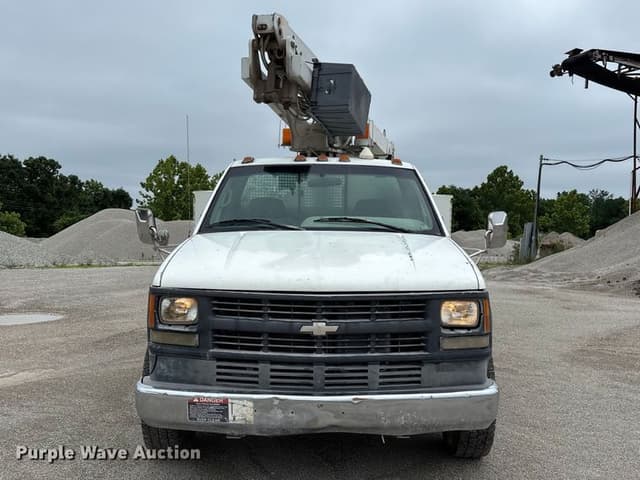 Image of Chevrolet C3500 equipment image 1