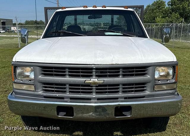 Image of Chevrolet C3500 equipment image 1