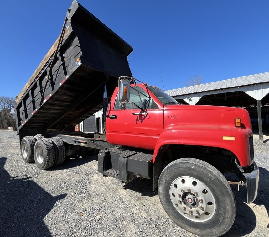 1996 Chevrolet C7 Equipment Image0