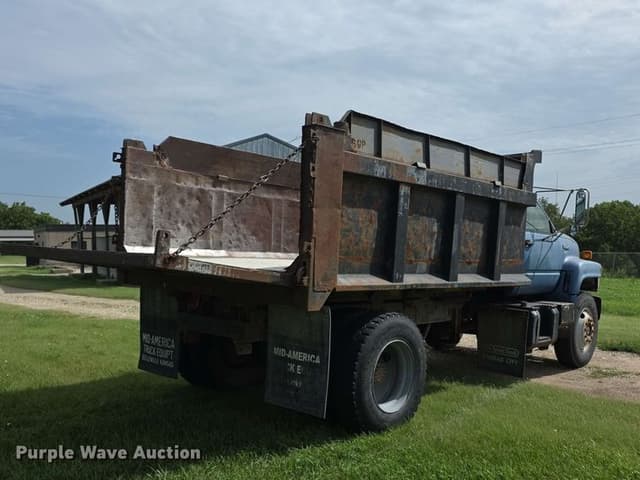 Image of Chevrolet Kodiak equipment image 4