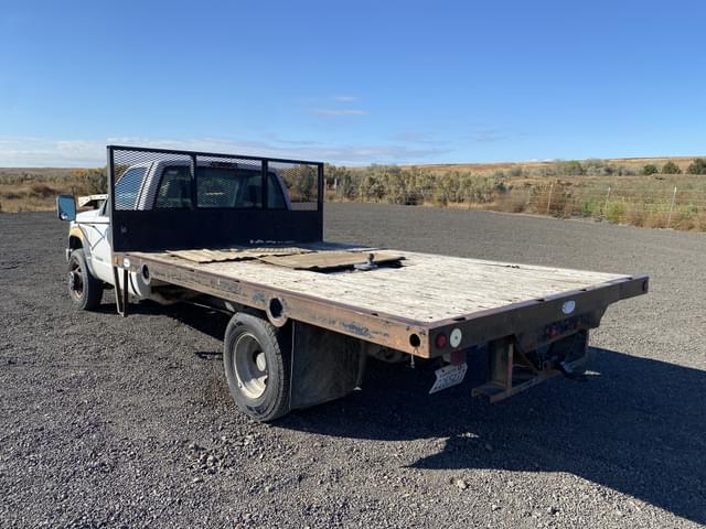 Image of Chevrolet K3500 equipment image 3