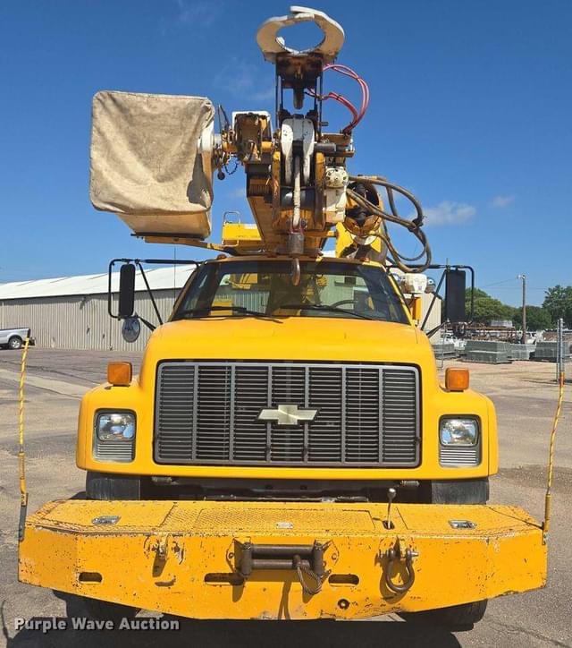 Image of Chevrolet Kodiak equipment image 1