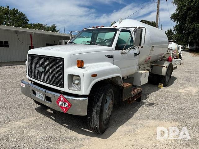 Image of Chevrolet Kodiak equipment image 1