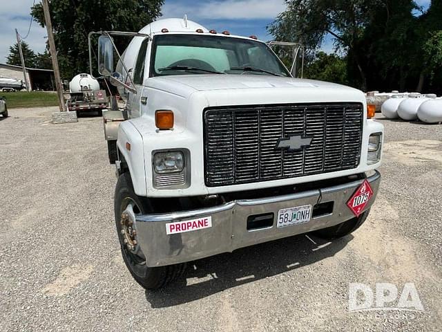 Image of Chevrolet Kodiak equipment image 3