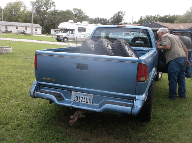 Image of Chevrolet S10 equipment image 2