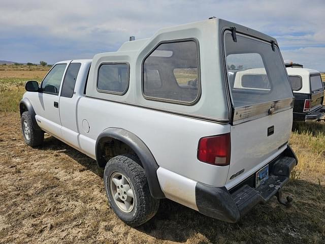 Image of Chevrolet S10 equipment image 1