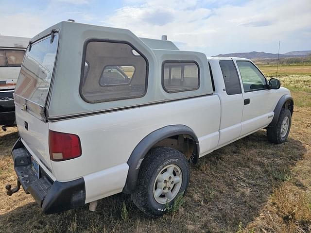 Image of Chevrolet S10 equipment image 3