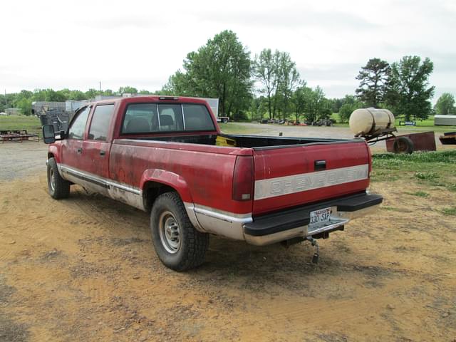 Image of Chevrolet 3500 equipment image 3