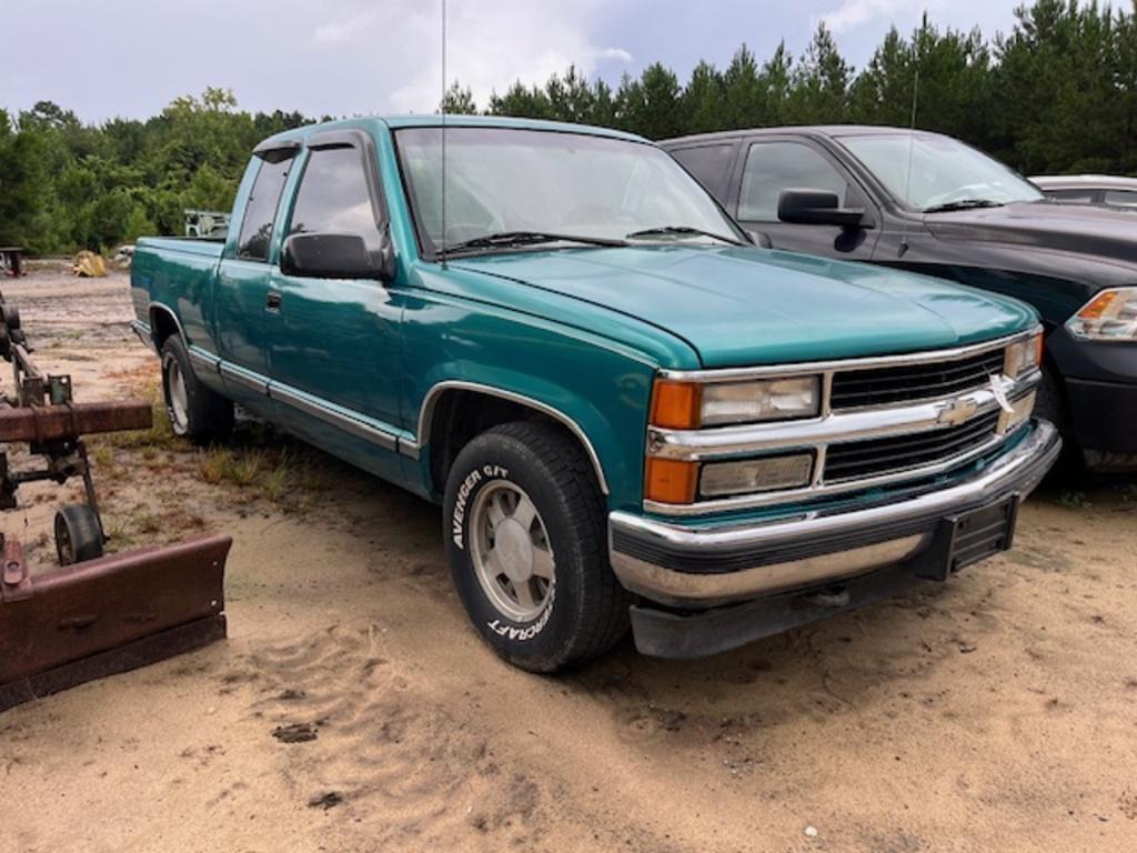 Image of Chevrolet 1500 Primary image