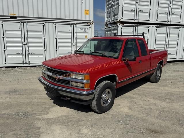 Image of Chevrolet 1500 equipment image 1