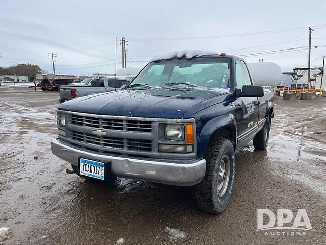 Image of Chevrolet 3500 equipment image 1