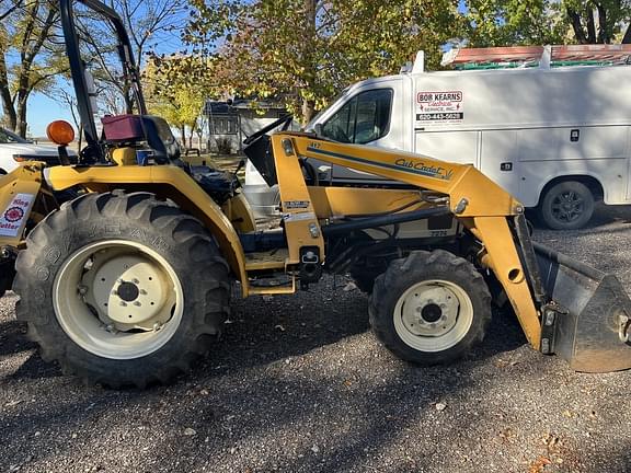 Image of Cub Cadet 7274 equipment image 3