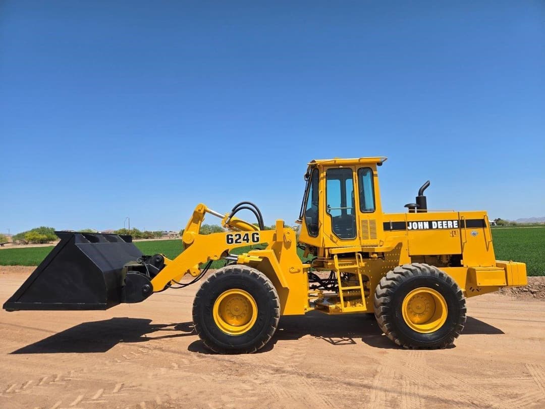 Image of John Deere 624G Primary image