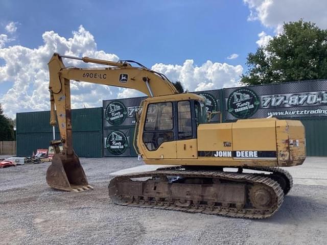 Image of John Deere 690E LC equipment image 1
