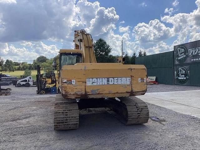 Image of John Deere 690E LC equipment image 3