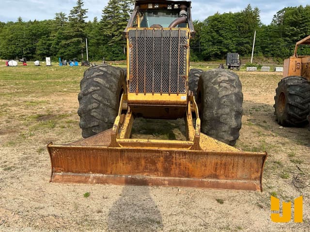 Image of John Deere 748G equipment image 1