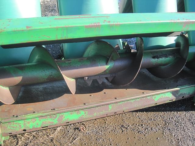 Image of John Deere 893 equipment image 4