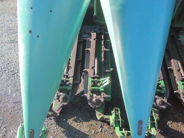 Image of John Deere 893 equipment image 2