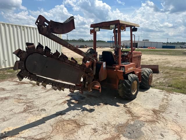 Image of Ditch Witch 4500 equipment image 4