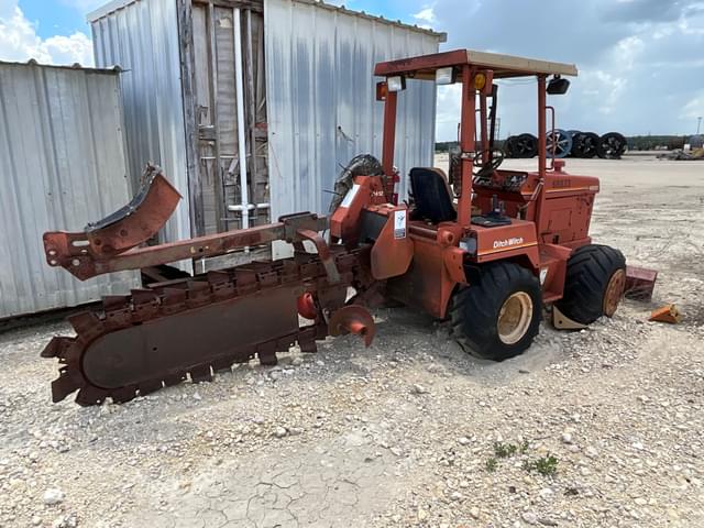Image of Ditch Witch 4500 equipment image 4