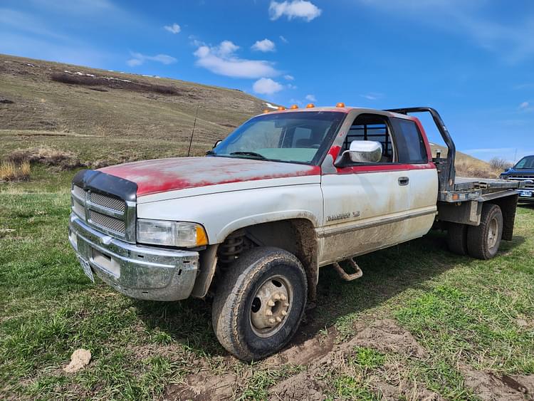 Main image Dodge Ram 3500 9