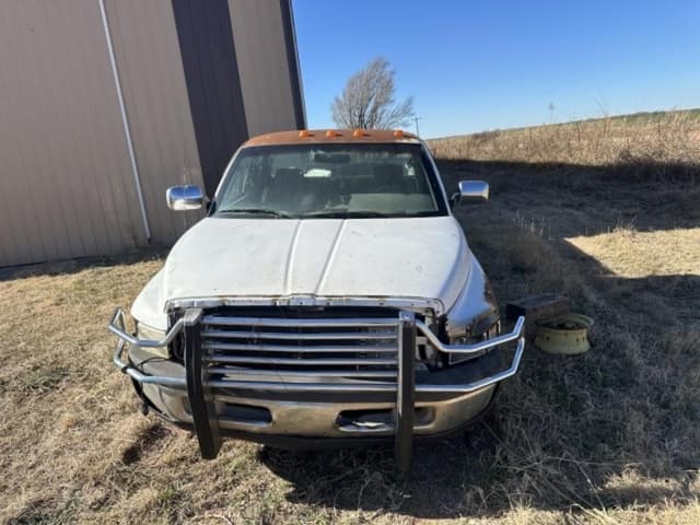 Image of Dodge Ram 3500 equipment image 1