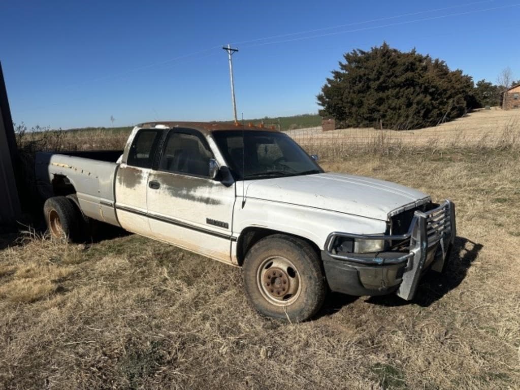 Image of Dodge Ram 3500 Primary image