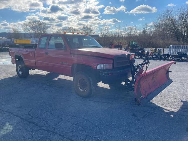 Image of Dodge Ram 1500 equipment image 1