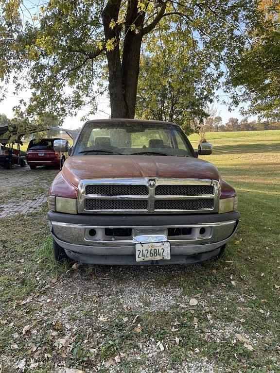 Image of Dodge Ram 1500 equipment image 1