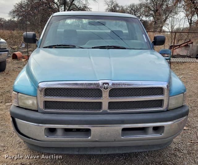 Image of Dodge Ram 1500 equipment image 1