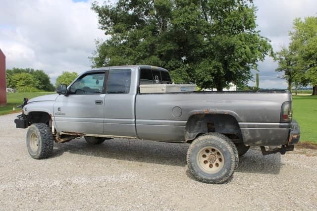 Image of Dodge Ram 2500 equipment image 1