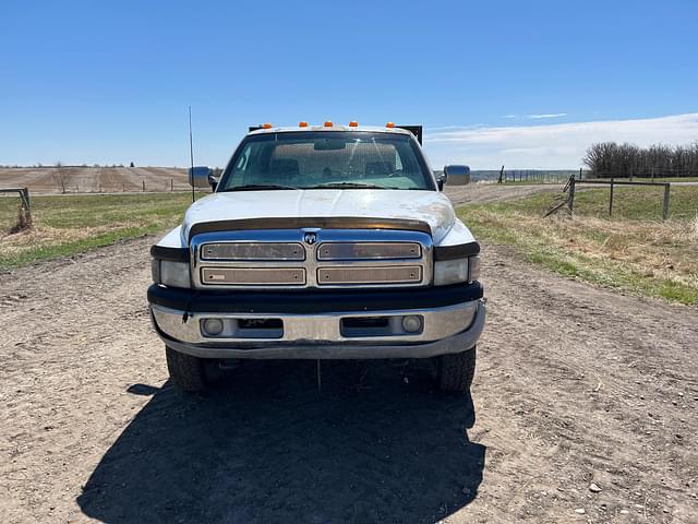 Image of Dodge Ram 2500 equipment image 1