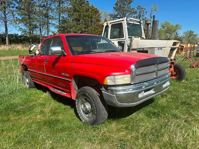 Image of Dodge Ram 2500 equipment image 1