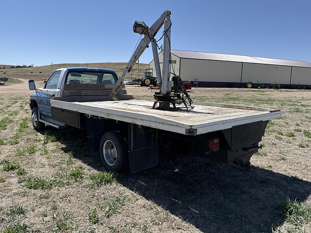 Image of Dodge Ram 3500 equipment image 4