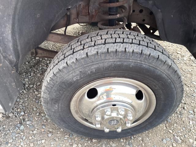 Image of Dodge Ram 3500 equipment image 4
