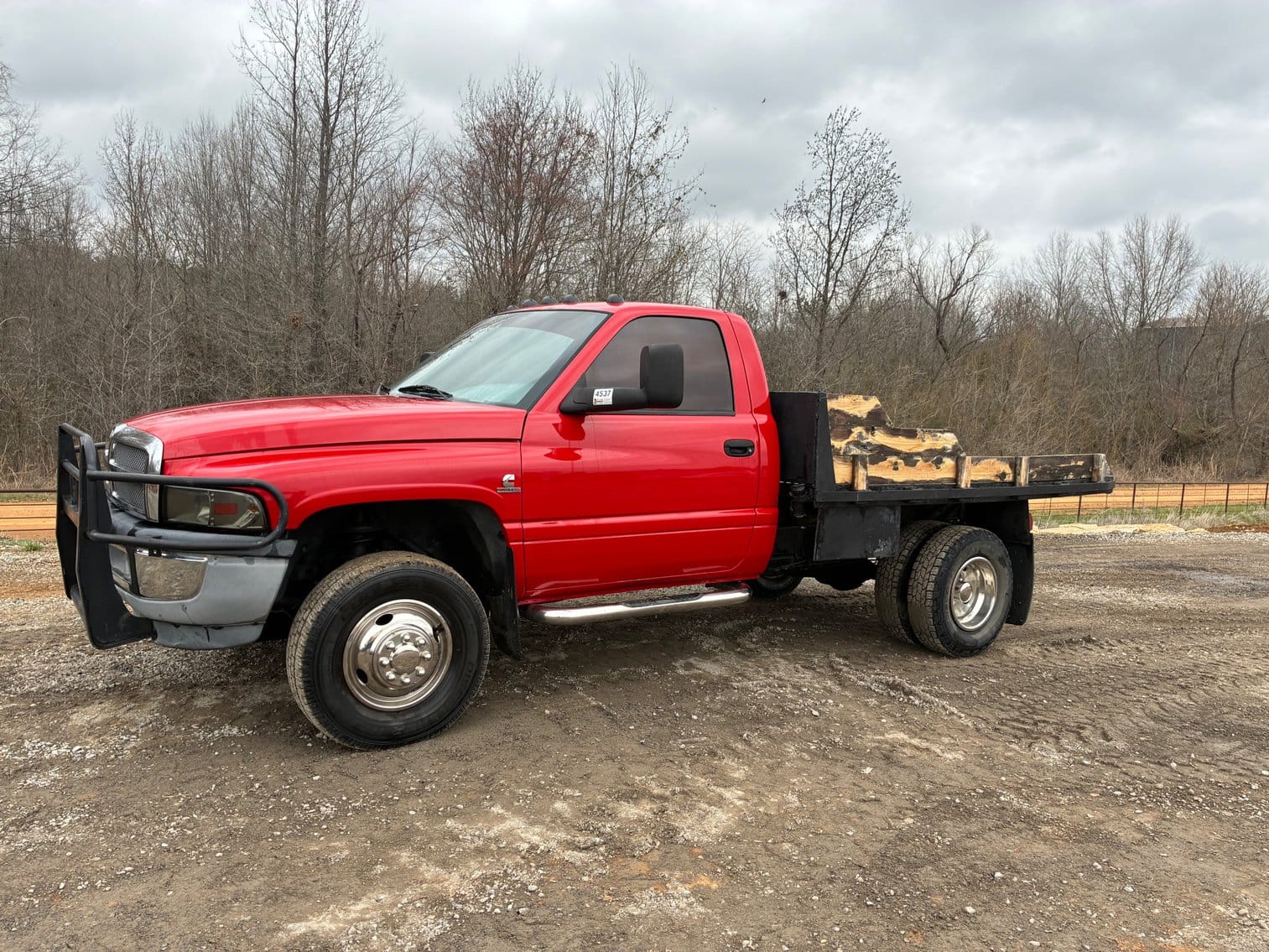 1996 Dodge Ram 3500 Equipment Image0