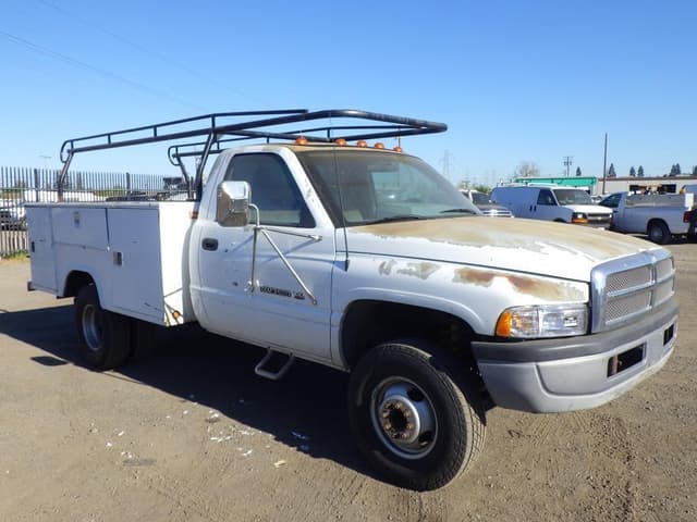 Image of Dodge Ram 3500 equipment image 1