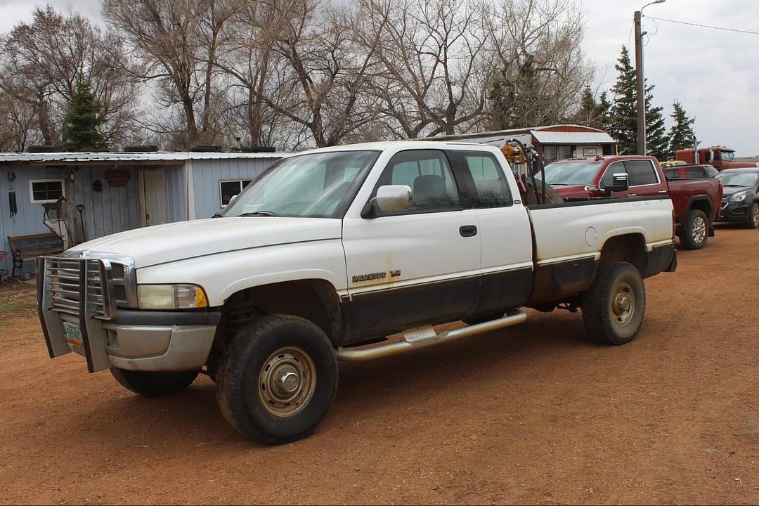 Image of Dodge Ram 2500 Primary image