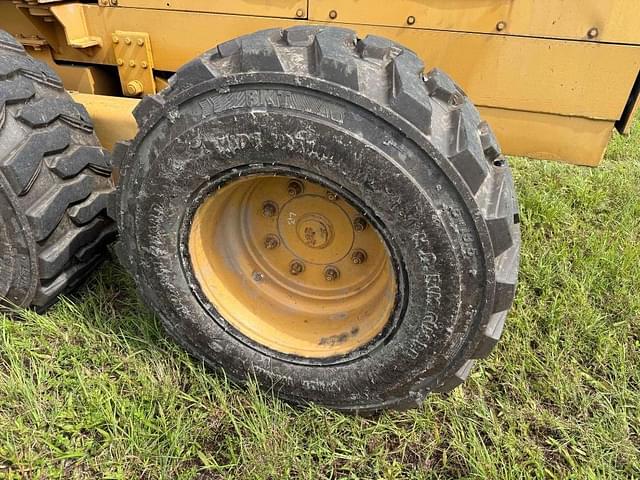 Image of Fiat-Allis FG 65C equipment image 4