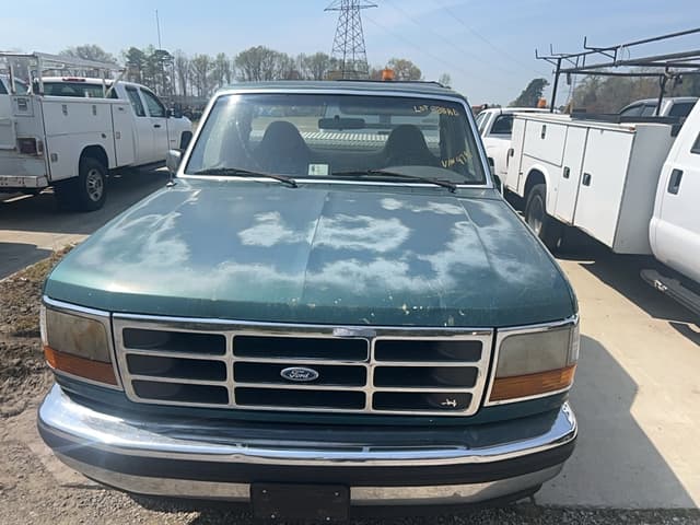 Image of Ford F-150 equipment image 1