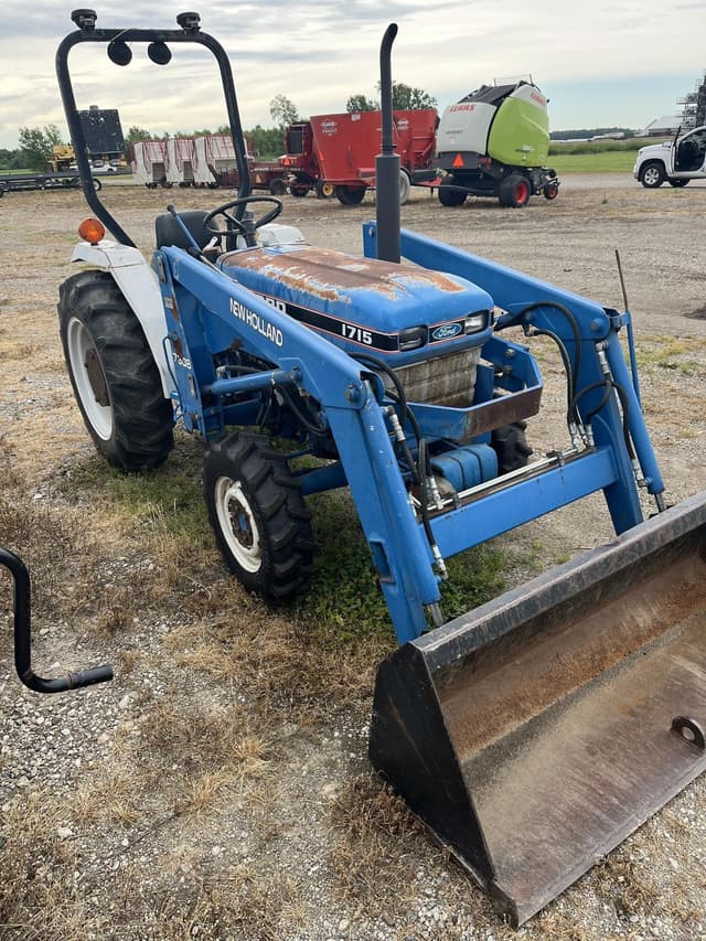 Image of Ford 1715 equipment image 2