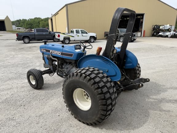 Image of Ford 4630 equipment image 4