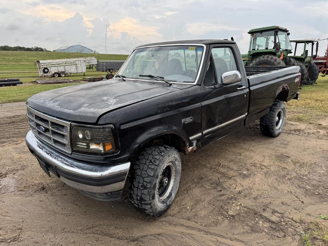 Image of Ford F-150 Primary image
