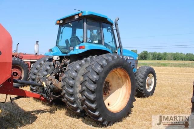Image of New Holland 8670 equipment image 2
