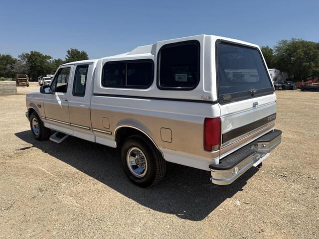Image of Ford F-150 equipment image 2