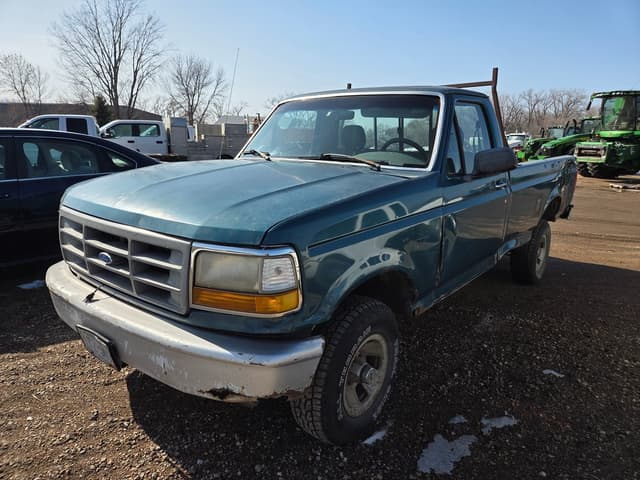 Image of Ford F-150 equipment image 1