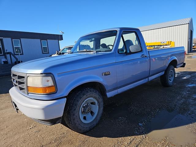 Image of Ford F-150 equipment image 2