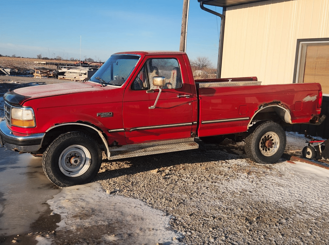 Image of Ford F-250 Primary Image